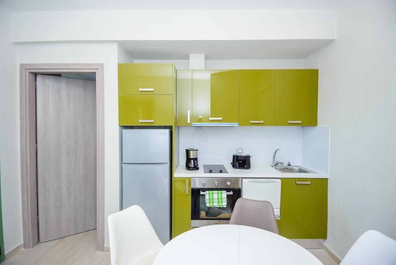 Tzogias Apartments Pan Lassi  Bagian luar foto