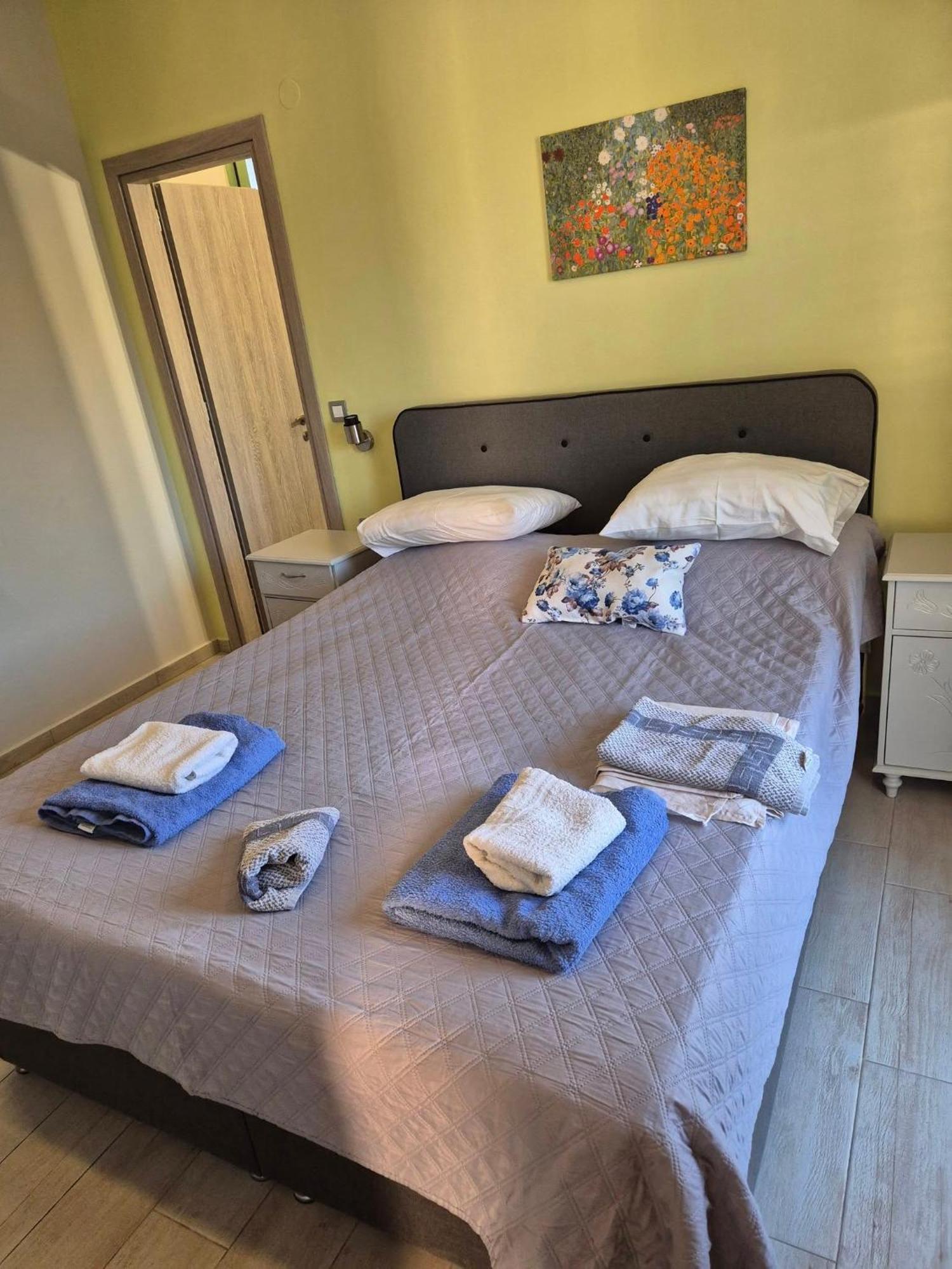 Tzogias Apartments Pan Lassi  Bagian luar foto